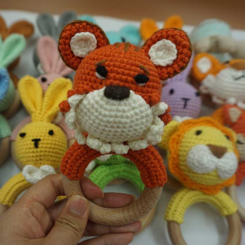 1PC 토끼 호랑이 사자 크로 셰 뜨개질 딸랑이 팔찌  - Baby Products Photos 리뷰 및 가격